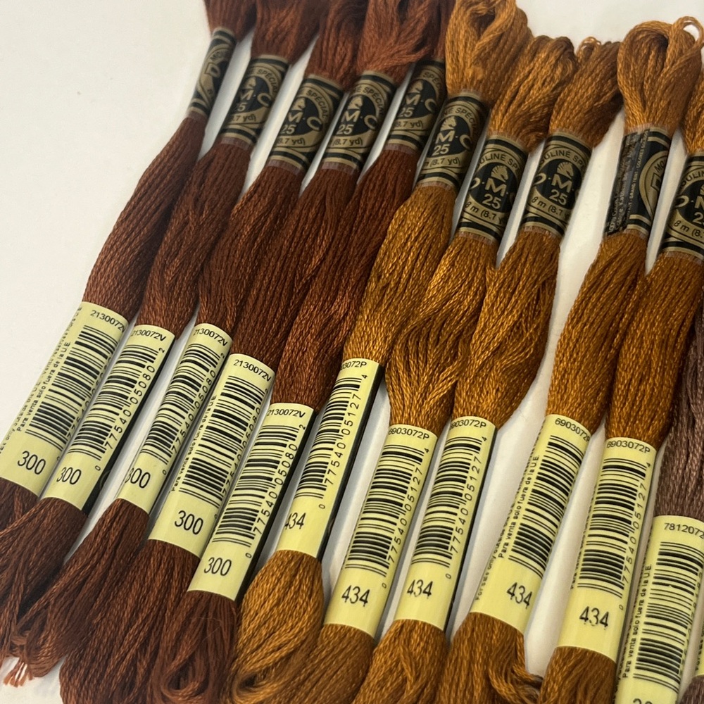 50 Skeins DMC Embroidery Floss Mouline Special 6 Strand Assorted Multicolors - Picture 8 of 13